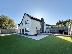 Photo 17- click for photo gallery